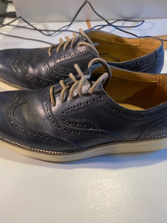 Cole Haan - Size 9M - Men\'s Original Grand Wingtip Oxfords in blue main image 6